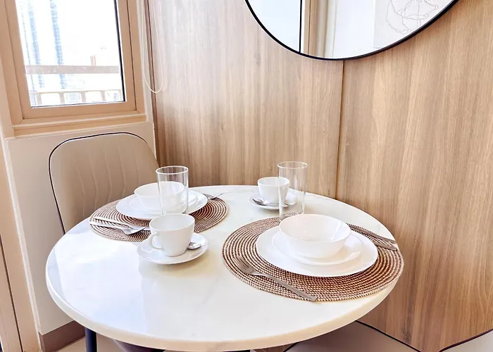 Jg Coast Res Comfort L Wifi & Netflix I Coast 1803 Apartamento Manila
